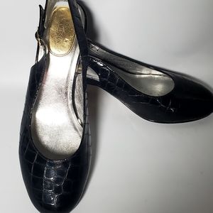 ROS HOMMERSON size 8 black crocodile patent leather sling-backs